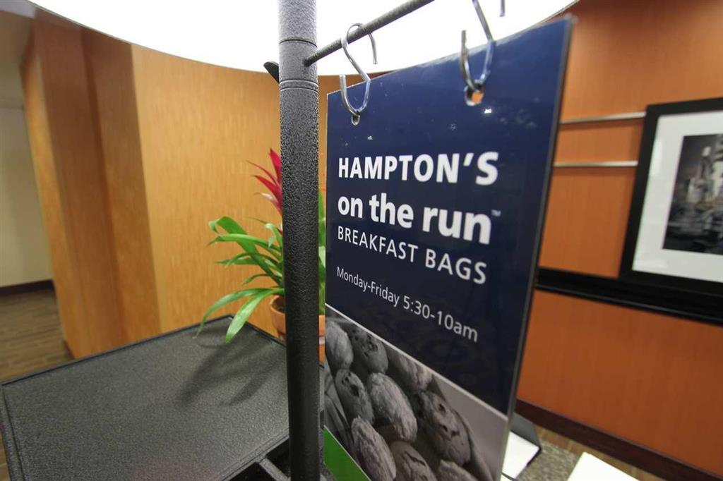 Hampton Inn Ottumwa Restaurant foto